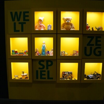20171208_WeltSpielZeug_Vernissage (73) (800x533) - Kopie